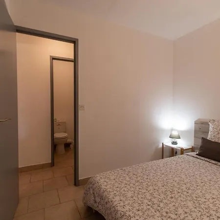 Holiday home Cocon En Ardeche Du Sud Mazet Entier Vallon-Pont-d'Arc